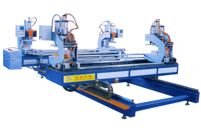 四角焊接機與塑鋼門窗設(shè)備 高效、精準的機械設(shè)備解決方案